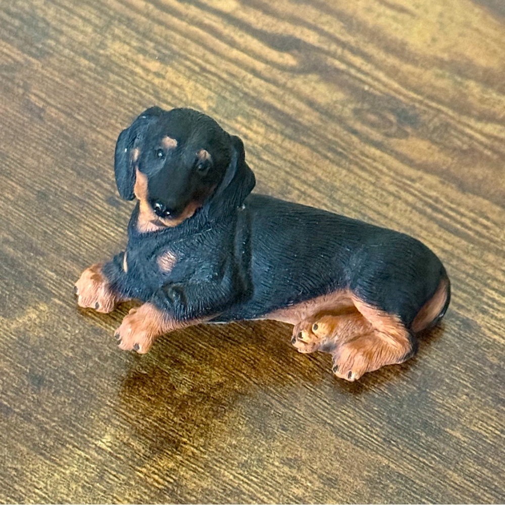 Vintage Living Stone Dachshund Figurine Black and Tan Weiner Dog Miniature